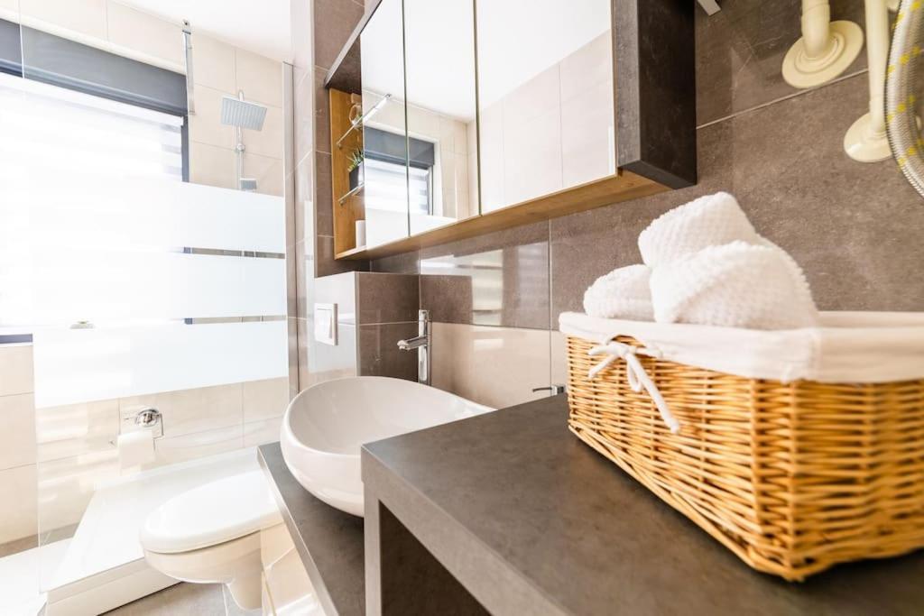 Apartman Lux Self Check-In Virovitica Eksteriør bilde
